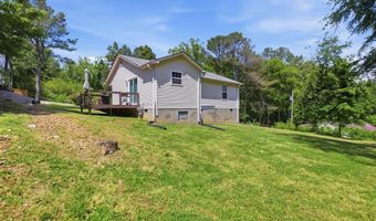 432 2nd St, Big Sandy, TN 38221