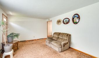 12222 Cenfield St NE, Alliance, OH 44601
