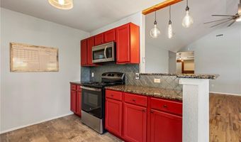 33 Rountree Dr, Bella Vista, AR 72715