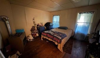 59 E Hoosac St, Adams, MA 01220