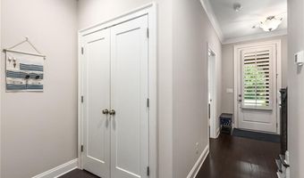 2022 Attell Way, Decatur, GA 30033
