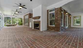 415 Pine St, Camden, SC 29020