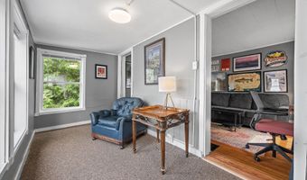 249 Palm St, Bangor, ME 04401
