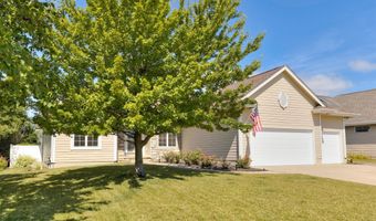 1018 Falcon Dr SE, Altoona, IA 50009