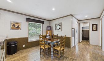 425 Pfeiffer Rd, Batesville, AR 72501