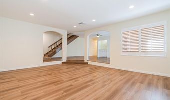5401 Zelzah Ave 124, Encino, CA 91316