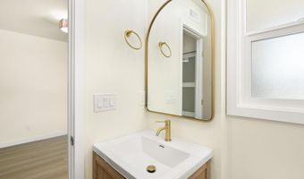 4936 Mount Elbrus Dr, San Diego, CA 92117
