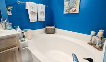 124 Sea View Dr, Aransas Pass, TX 78336