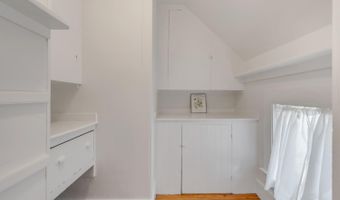 85 Bedford St, Bath, ME 04530