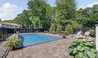145 High Plain Rd, Andover, MA 01810