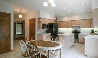 125 E WAYFARER Ln, Appleton, WI 54913