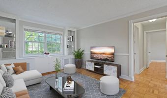 1630 W ABINGDON Dr #301, Alexandria, VA 22314