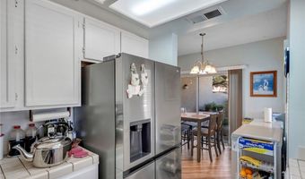 19149 Palo Verde Dr, Apple Valley, CA 92308