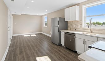 3022 E FAYETTE St A, Baltimore, MD 21224