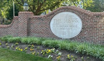 7035 KINGS MANOR Dr, Alexandria, VA 22315