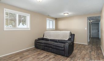 609 Calder Ave, American Falls, ID 83211