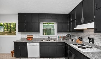 662 Highway 18 W, Barnesville, GA 30204