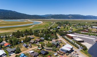545 E COTTAGE Ln, Alpine, WY 83128