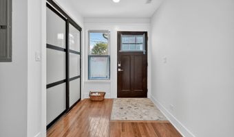 42362 N Poplar St, Antioch, IL 60002