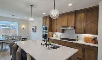 714 SE 37TH St, Battle Ground, WA 98604