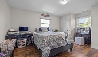 217 W Atlantic Blvd, Atlantic Beach, NC 28512