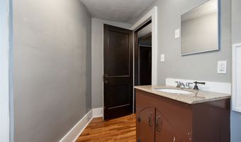 888 Harrison Ave, Akron, OH 44314