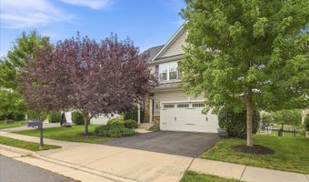 24885 MCNAIR Pl, Aldie, VA 20105