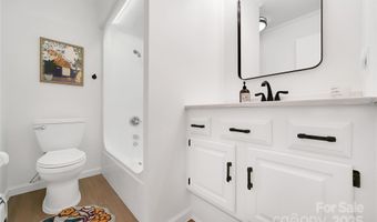 77 Dillingham Rd, Asheville, NC 28805