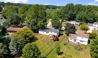 1055 Thomas Dr, Ashland, OH 44805