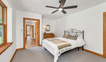 31 Cave Mountain Rd, Bartlett, NH 03812