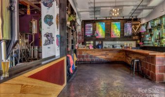 59 College St 402, Asheville, NC 28801