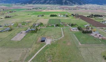 5155 Clearview Rd, Belgrade, MT 59714