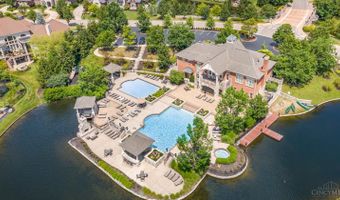 8659 Coveview Ct, Deerfield, OH 45040