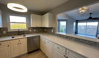 20594 CORNSTALK Ter 301, Ashburn, VA 20147