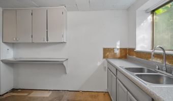 1412 Cambridge Rd, Ann Arbor, MI 48104