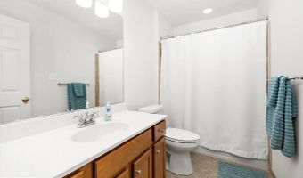 2642 FOREMAST Aly, Annapolis, MD 21401