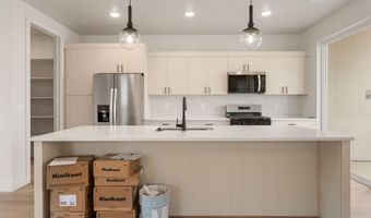 432 E Fiddlers Canyon Rd 124, Cedar City, UT 84721