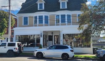 20 State St 4, Bristol, RI 02809