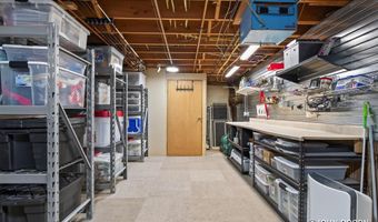 626 Spaulding Ave SE, Ada, MI 49301