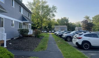 6 Rose Ln 2-15, Danbury, CT 06810
