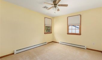 86 Wickham Rd, North Kingstown, RI 02852