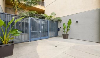 3887 Pell Pl 325, San Diego, CA 92130