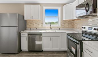 3022 E FAYETTE St A, Baltimore, MD 21224