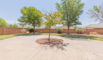 3546 Calle Verde Dr, Alamogordo, NM 88310