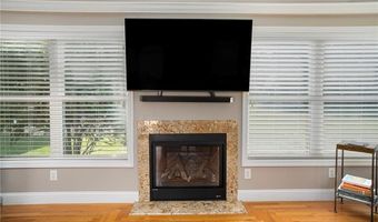 165 Garden City Dr, Cranston, RI 02920