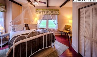 4584 4582 NC Highway 194 S, Banner Elk, NC 28604