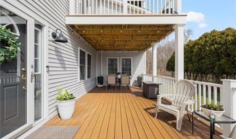 14 Hulls Ct, Jamestown, RI 02835