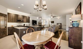 820 13th St, Berthoud, CO 80513