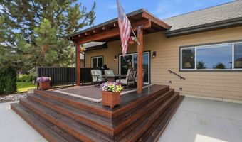 150 Links Dr, Blanchard, ID 83804