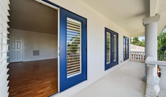 924 BUNKER VIEW Dr, Apollo Beach, FL 33572